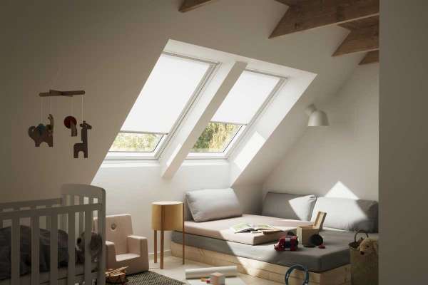 Velux sínes roletta